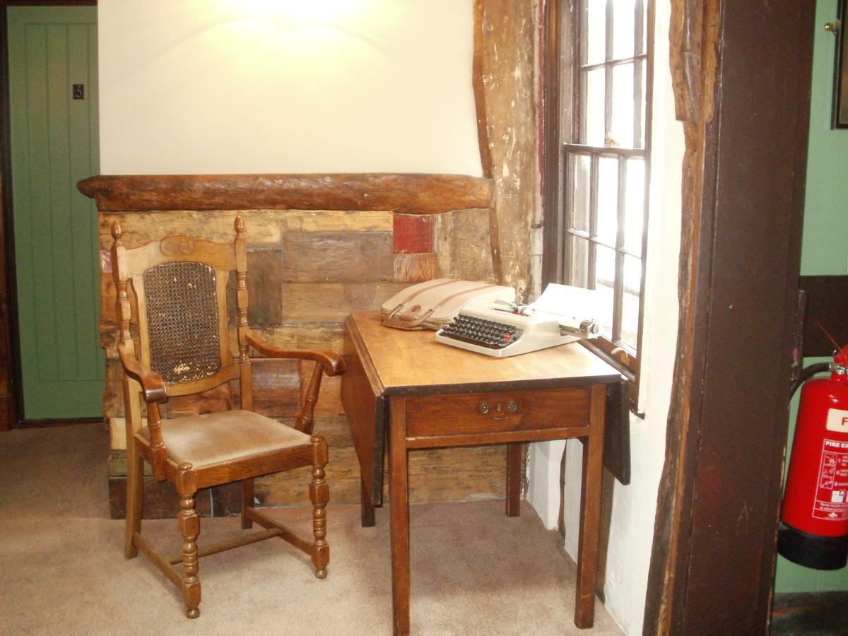 Alma Inn & Dining Rooms Harwich Bagian luar foto
